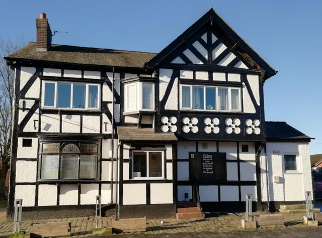 Former Signs i'th Cellar Pub